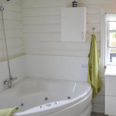 Дом отдыха Four-bedroom In *