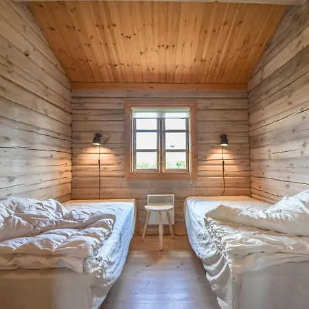 Дом отдыха Four-bedroom In