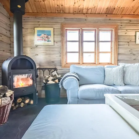 Four-bedroom In Glesborg