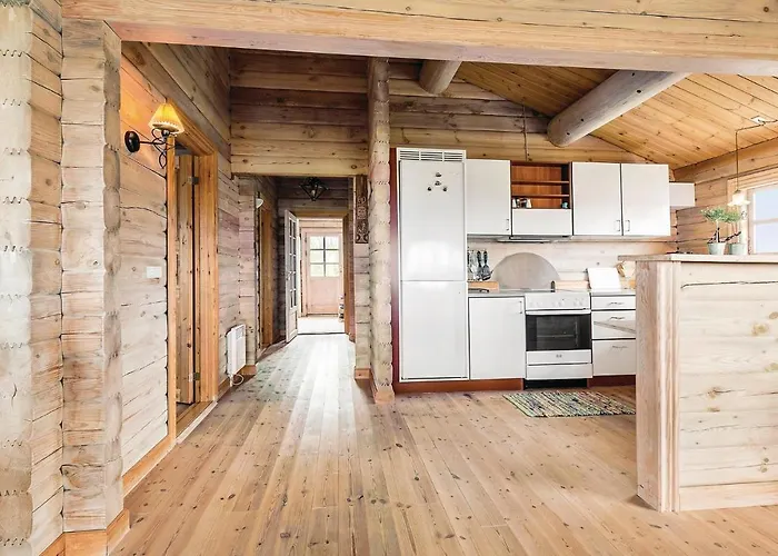Four-bedroom In Glesborg